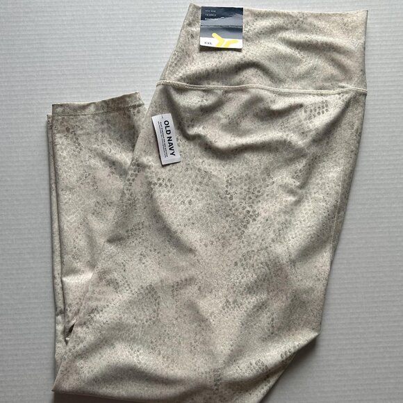 Old Navy High-Waisted PowerSoft 7/8 Leggings Rattlesnake Print XXL NWT - Picture 4 of 6